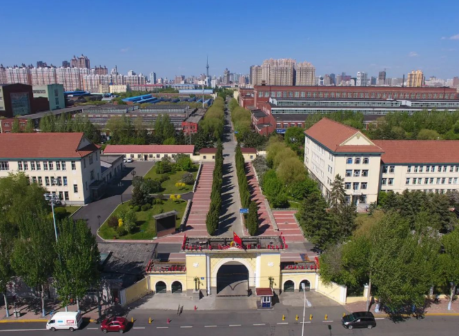 2020年6月6日 是哈电集团哈尔滨电机厂有限责任公司69岁的生日 一腔